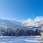 Auszeit Bei Christl * هوبفغراتن إم بريكسنتال